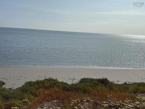 Shore Road, Lower L'Ardoise, NS 
