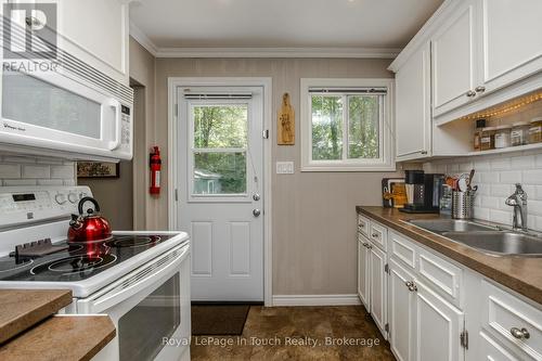 19 Adelard Road, Tiny, ON 