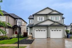 116 Larry Vickar Drive W  Winnipeg, MB R3W 0K4
