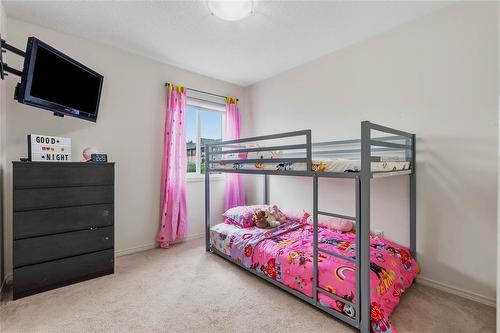 116 Larry Vickar Drive W, Winnipeg, MB 