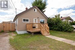 825 NEWPORT AVENUE Thunder Bay (Shuniah), ON P7A 6J8