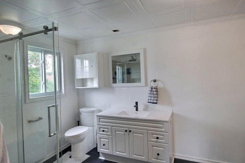Bathroom - 943 Rue Vanasse, Rouyn-Noranda, QC 