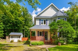1601 Rue Christopher  Prévost, QC J1R 1T0