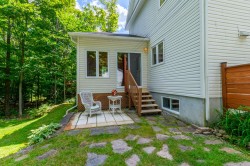 Cour - 
