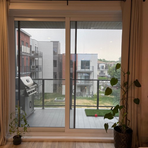 Balcony - 310-201 Rue St-Georges, Saint-Jean-Sur-Richelieu, QC 