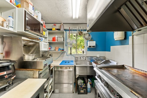 Cuisine - 110 Rue Main, North Hatley, QC 