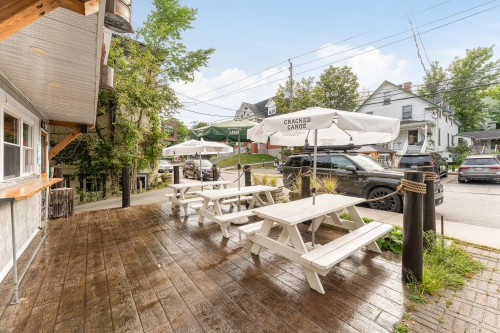 Terrasse - 110 Rue Main, North Hatley, QC 