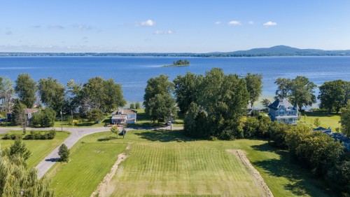 Aerial View - Rue Rousseau, Hudson, QC 
