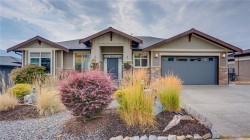 7193 APEX Dr Vernon, BC V1B 4E4