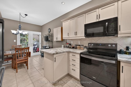 159 Thoroughbred Boulevard, Hamilton, ON 