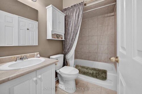 159 Thoroughbred Boulevard, Hamilton, ON 