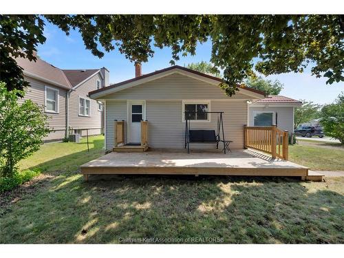 17 Willowmac Avenue, Chatham, ON 