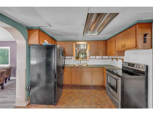 17 Willowmac Avenue, Chatham, ON 