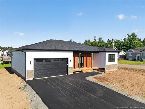 66 Raphael, Dieppe, NB 