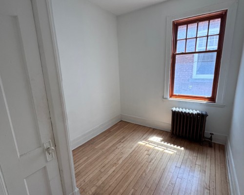 Chambre à coucher - 4219 Av. Marcil, Montréal (Côte-Des-Neiges/Notre-Dame-De-Grâce), QC 