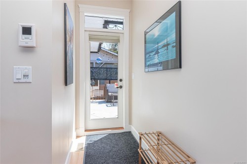 3304 Chemoy Rd, Chemainus, BC 
