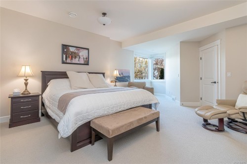 3304 Chemoy Rd, Chemainus, BC 