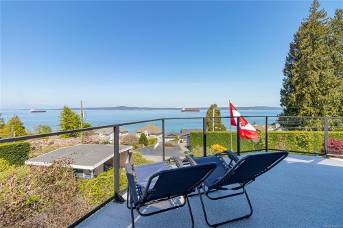3304 Chemoy Rd, Chemainus, BC 