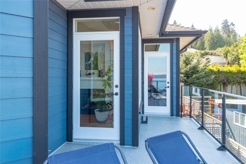 3304 Chemoy Rd, Chemainus, BC 