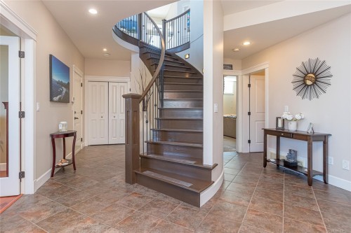 3304 Chemoy Rd, Chemainus, BC 