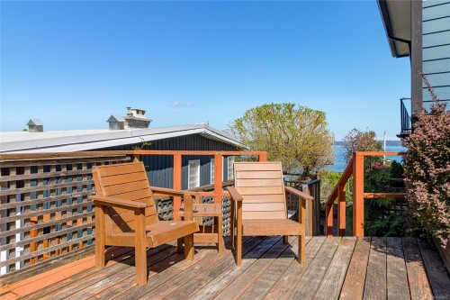 3304 Chemoy Rd, Chemainus, BC 