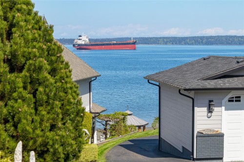 3304 Chemoy Rd, Chemainus, BC 