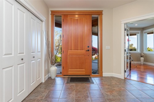 3304 Chemoy Rd, Chemainus, BC 