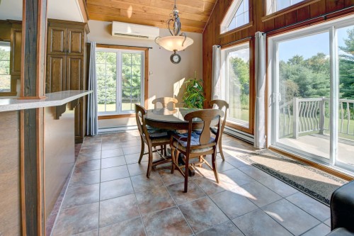 Salle à manger - 4034  - 4036 Ch. Du Lac-Gratten, Rawdon, QC 