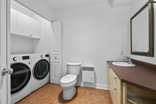 Salle de bains - 7-1425 Rue Leclair, Montréal (Verdun/Île-Des-Soeurs), QC 