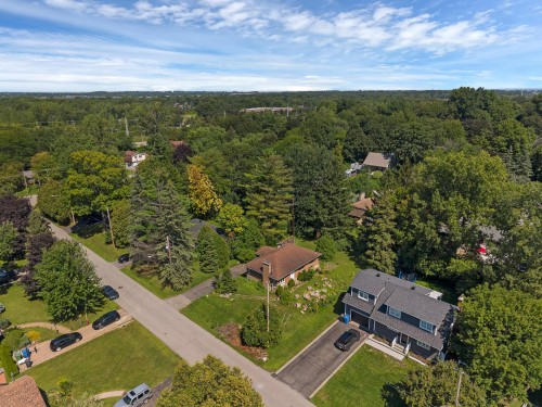 Extérieur - 524 Crois. Rockhill, Beaconsfield, QC 