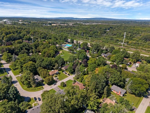 Extérieur - 524 Crois. Rockhill, Beaconsfield, QC 