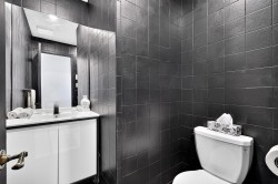 Powder room - 