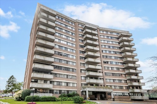 804-6635 Ch. Mackle  Côte-Saint-Luc, QC H4W 2Z8