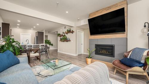 206 Vineyard Way, Vernon, BC 