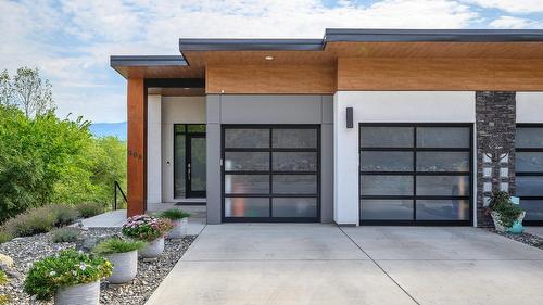 206 Vineyard Way, Vernon, BC 