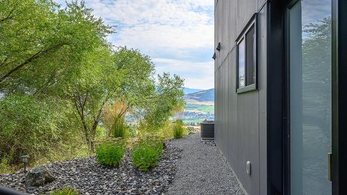 206 Vineyard Way, Vernon, BC 