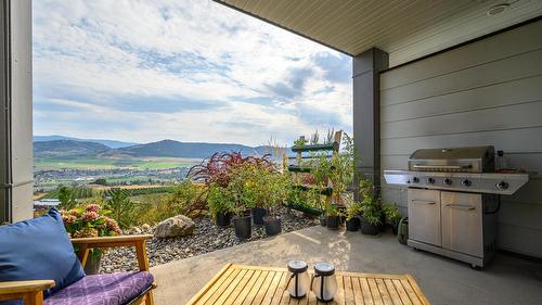 206 Vineyard Way, Vernon, BC 