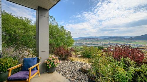 206 Vineyard Way, Vernon, BC 