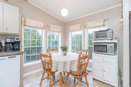 1071 Bourban Rd, Mill Bay, BC 