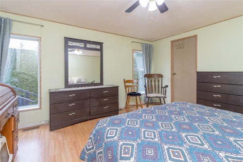 1071 Bourban Rd, Mill Bay, BC 