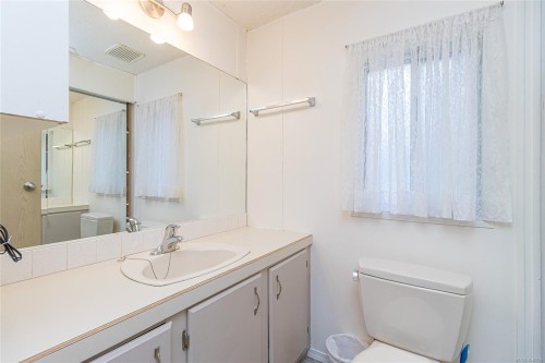 1071 Bourban Rd, Mill Bay, BC 