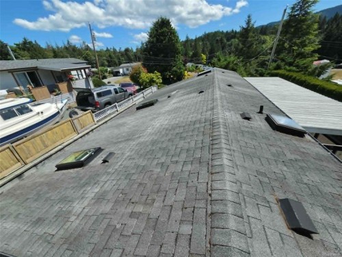 1071 Bourban Rd, Mill Bay, BC 