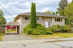 5890 CHESTERFIELD Ave  Duncan, BC V9L 3M7