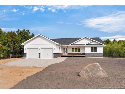 14 Hemlock St, Penniac, NB 