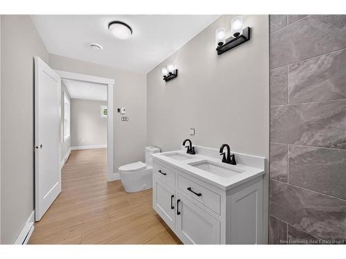 14 Hemlock St, Penniac, NB 