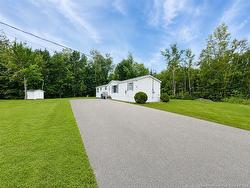 15 Silverwood  Miramichi, NB E1V 5Z1