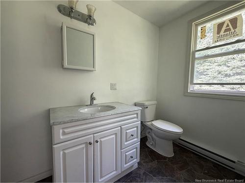 90 Weston Rd, Weston, NB 