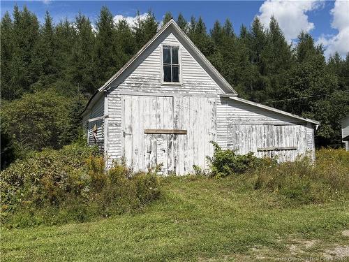90 Weston Rd, Weston, NB 