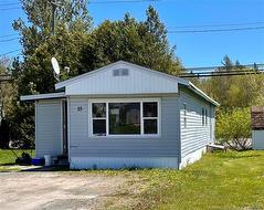 15 Hedgeview DR  Fredericton, NB E3B 6R6