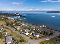 5580 Horne St Union Bay, BC V0R 3B0